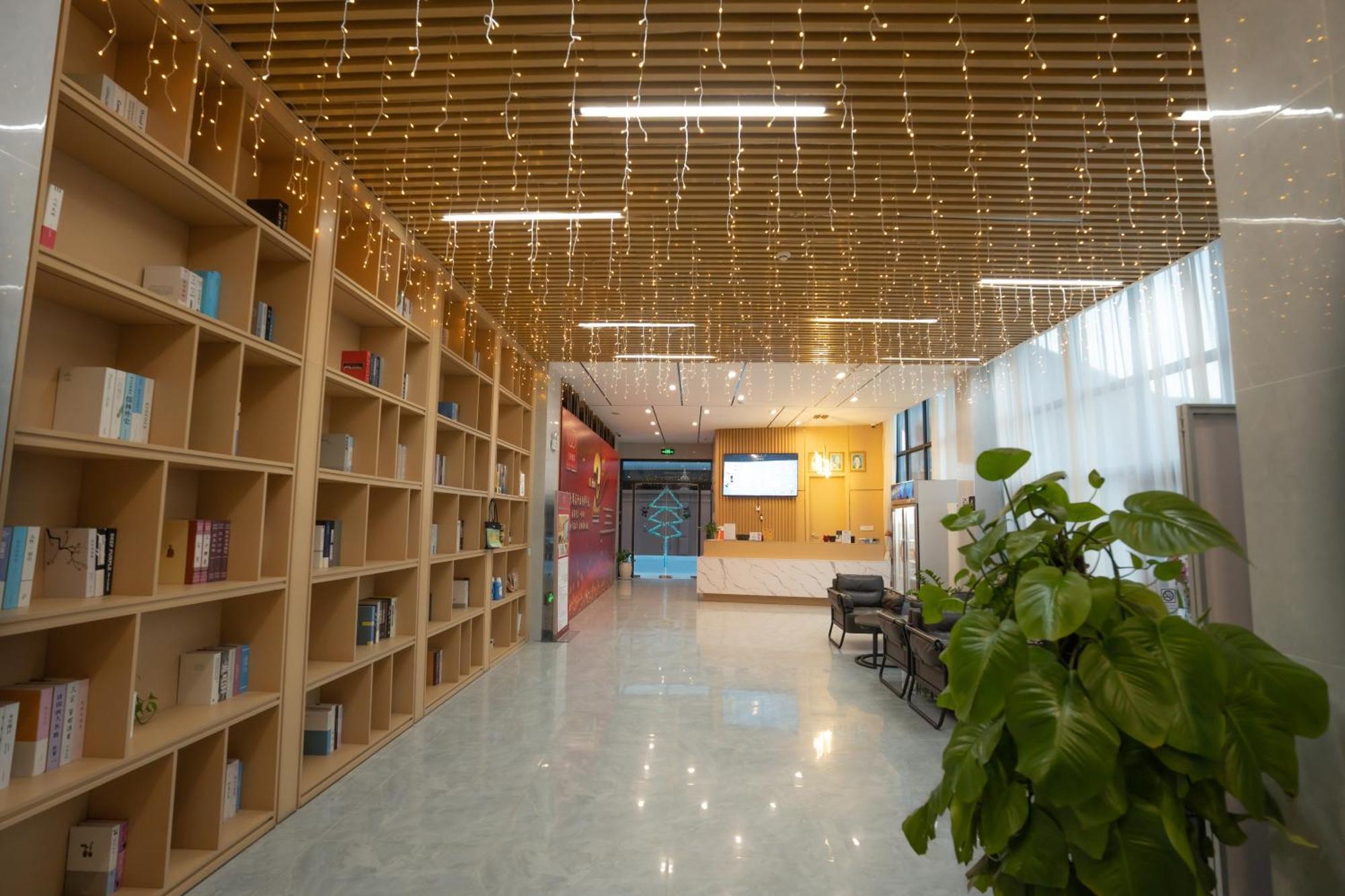 Ark Hotel Phnom Penh Eksteriør bilde